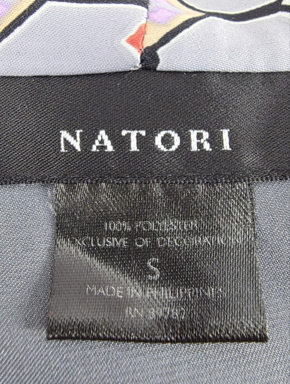 Natori Floral Kimono Robe Gray Purple Satin Lounge Cover Up Pockets Size Small - Picture 12 of 12